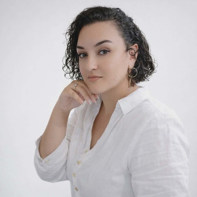 Anne Laure, praticienne chez Zoli Kaz Vanille